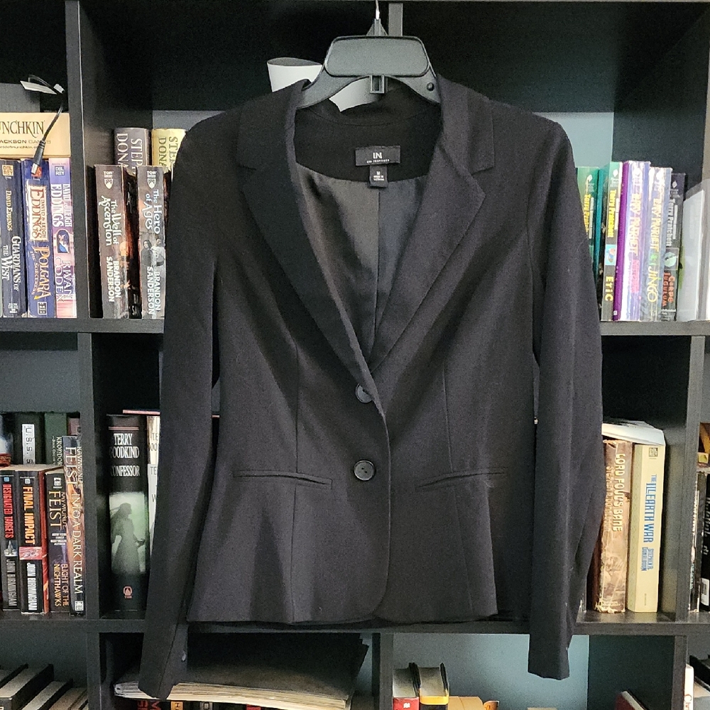 Black Tailored Women's Blazer